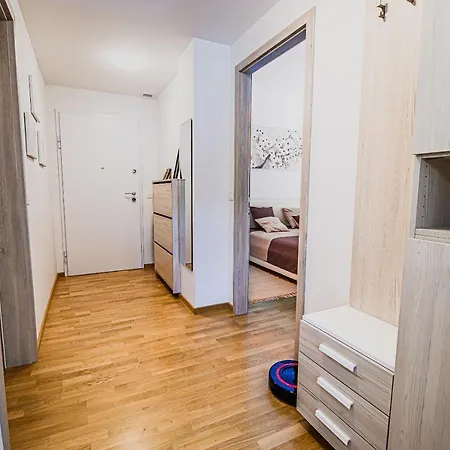 Apartament Maja Lublana